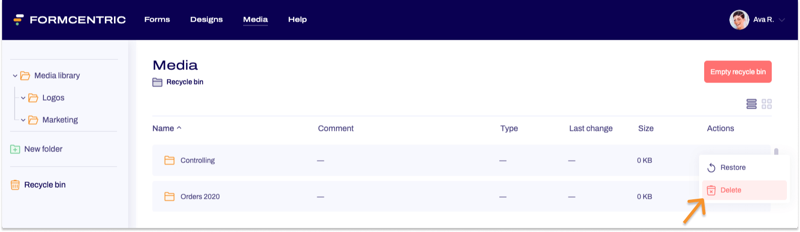 The recycle bin in the Media area is visible. A context menu is open. An arrow points to Delete.