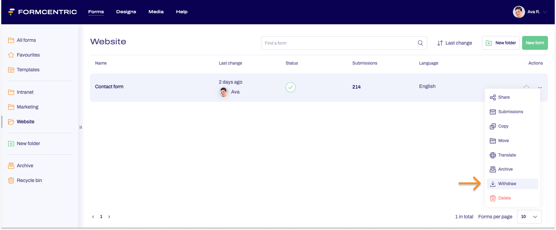 The Website folder is visible. It contains a form. The context menu is open. An arrow there points to Withdraw.